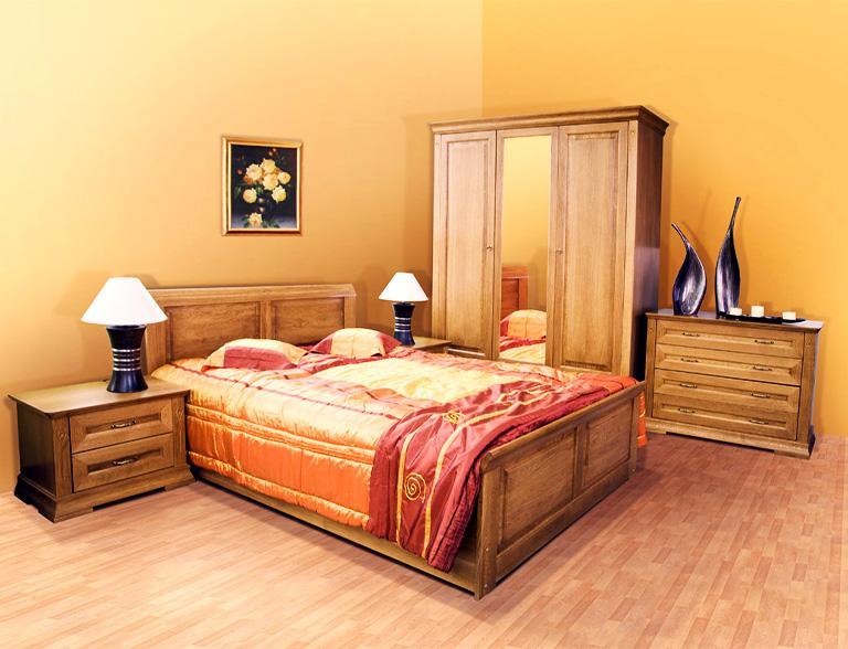 meble drewniane w sypialni